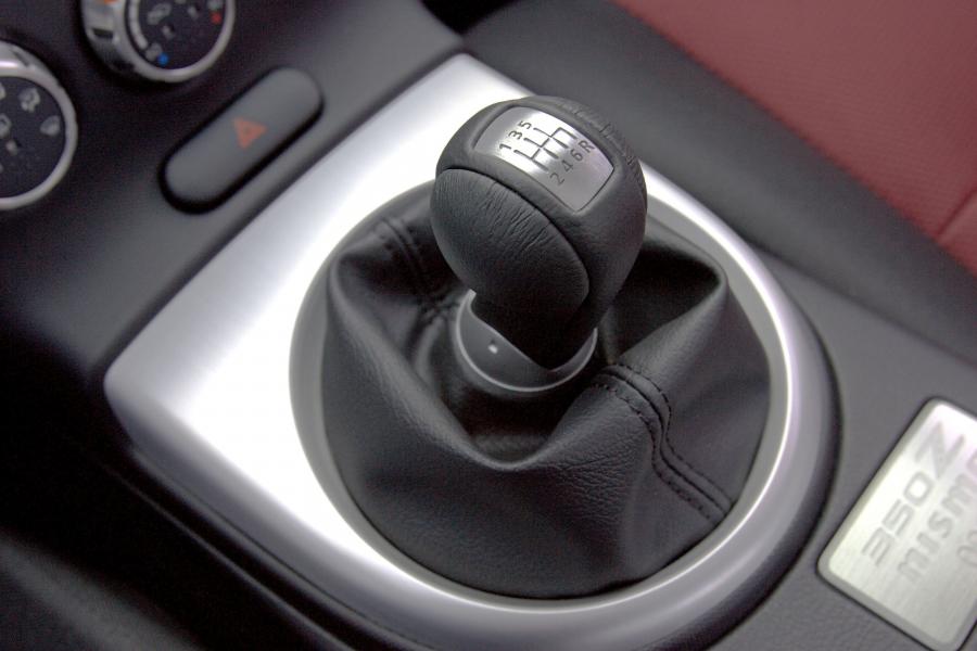  Nissan 350Z Nismo 2007 года  (NA) (фото 9 из 34)